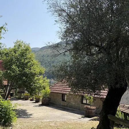 Serena Valley Nest 01 * Rio Douro